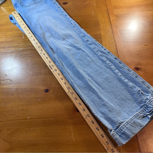 Zara Classic Blue Denim Jeans - Picture 6 of 9